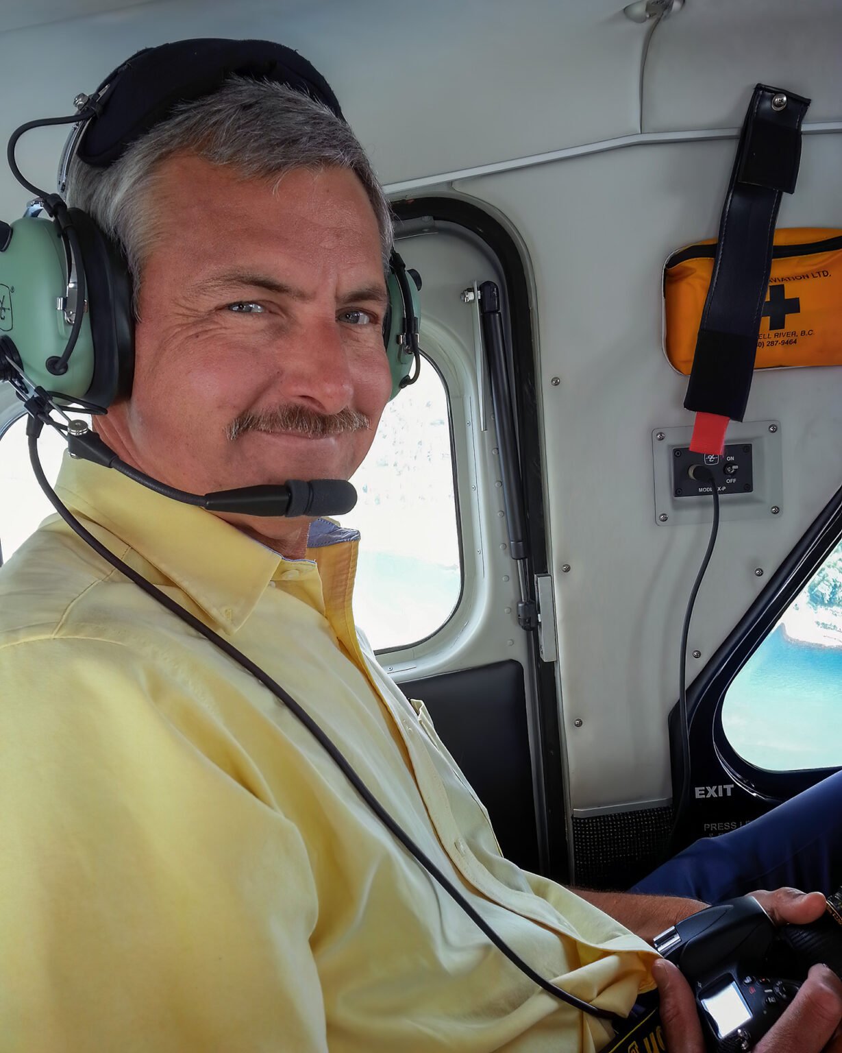 Norbert in an aircraft