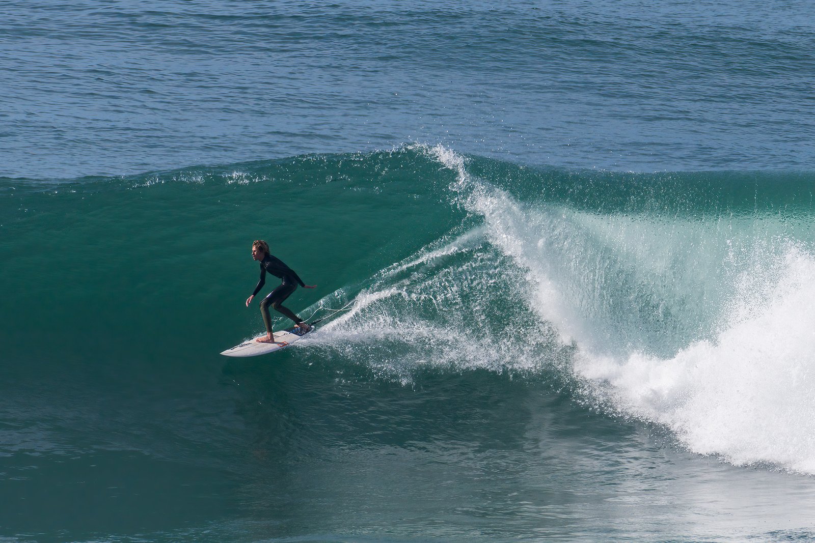 Big waves after a storm at Swami's Beach in California invite surfing photography and are fun to watch